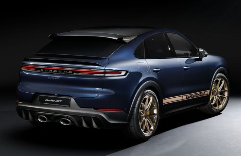 2024 Porsche Cayenne back and side exterior view